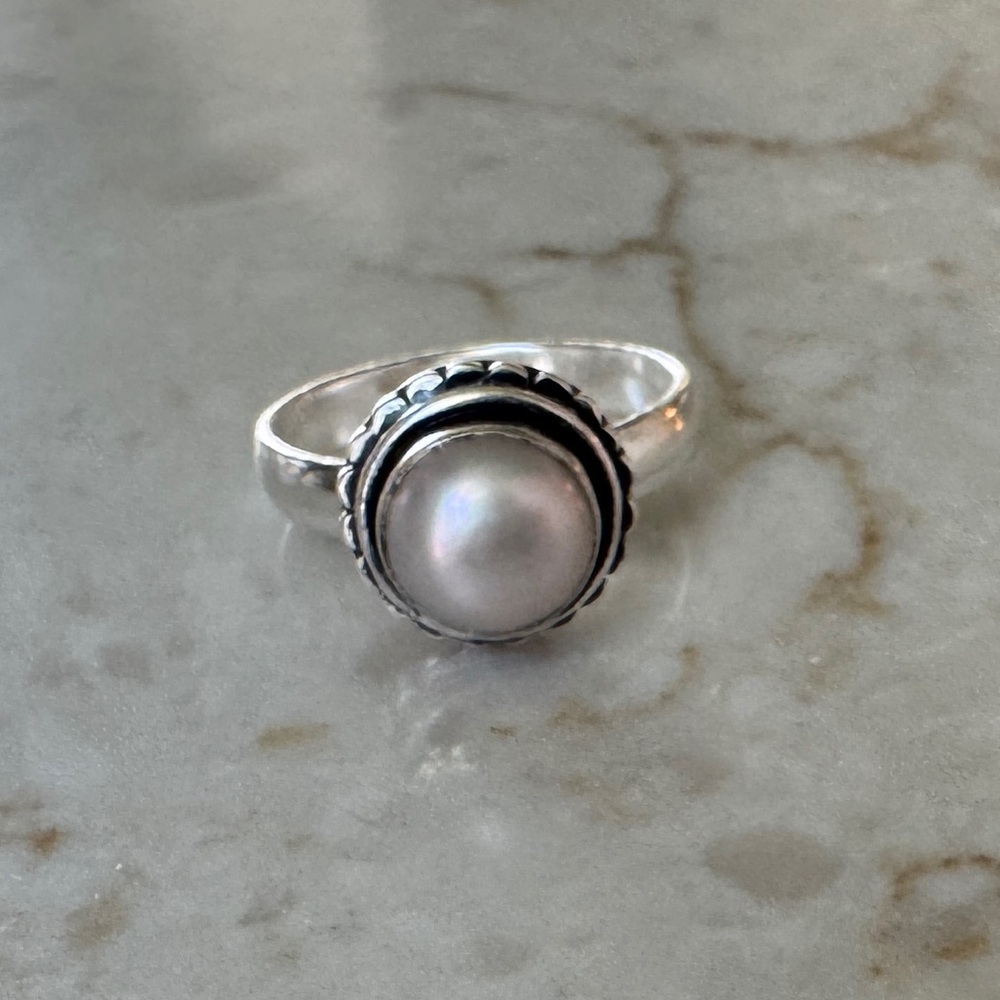 NWOT Sundance Snowy Afternoon Ring, Pearl, Sterling Silver